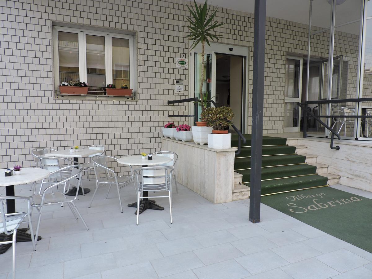 Albergo Sabrina Rimini Exterior photo